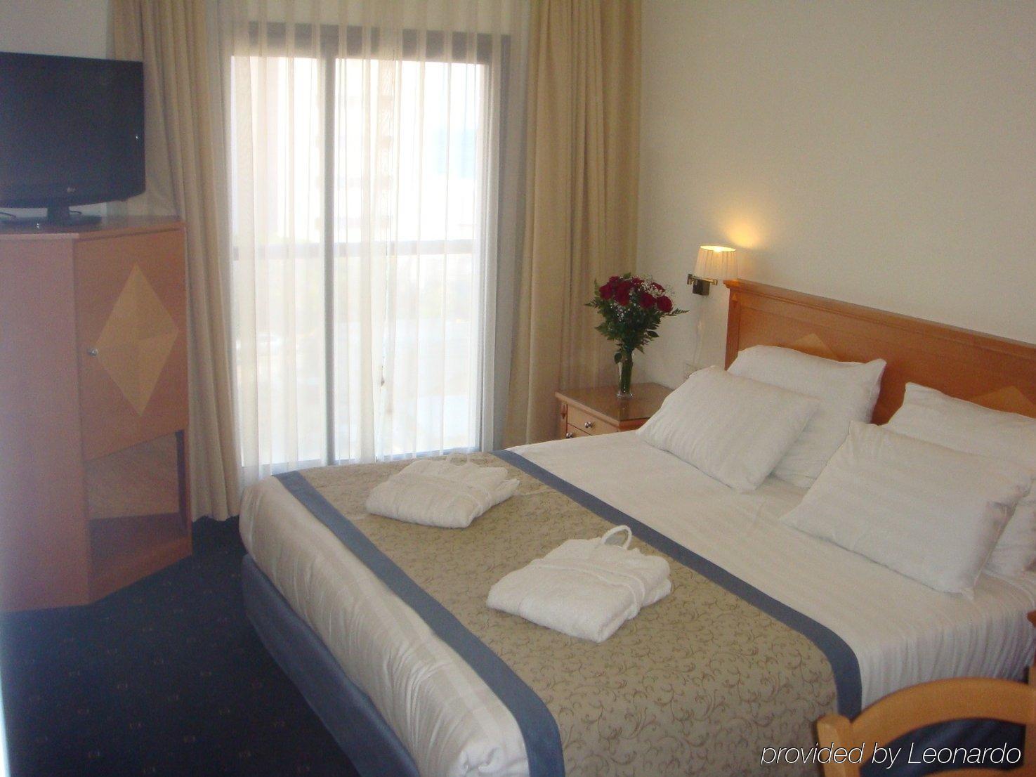 Armon Hayarkon Hotel Tel Aviv Ruang foto